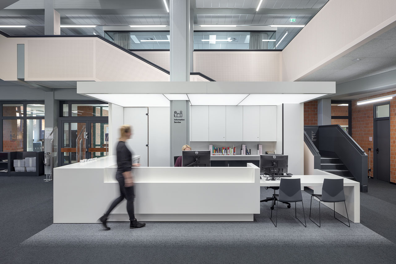 Bibliothek Emden  UKW Innenarchitekten     Architekturfotografie Jens Kirchner