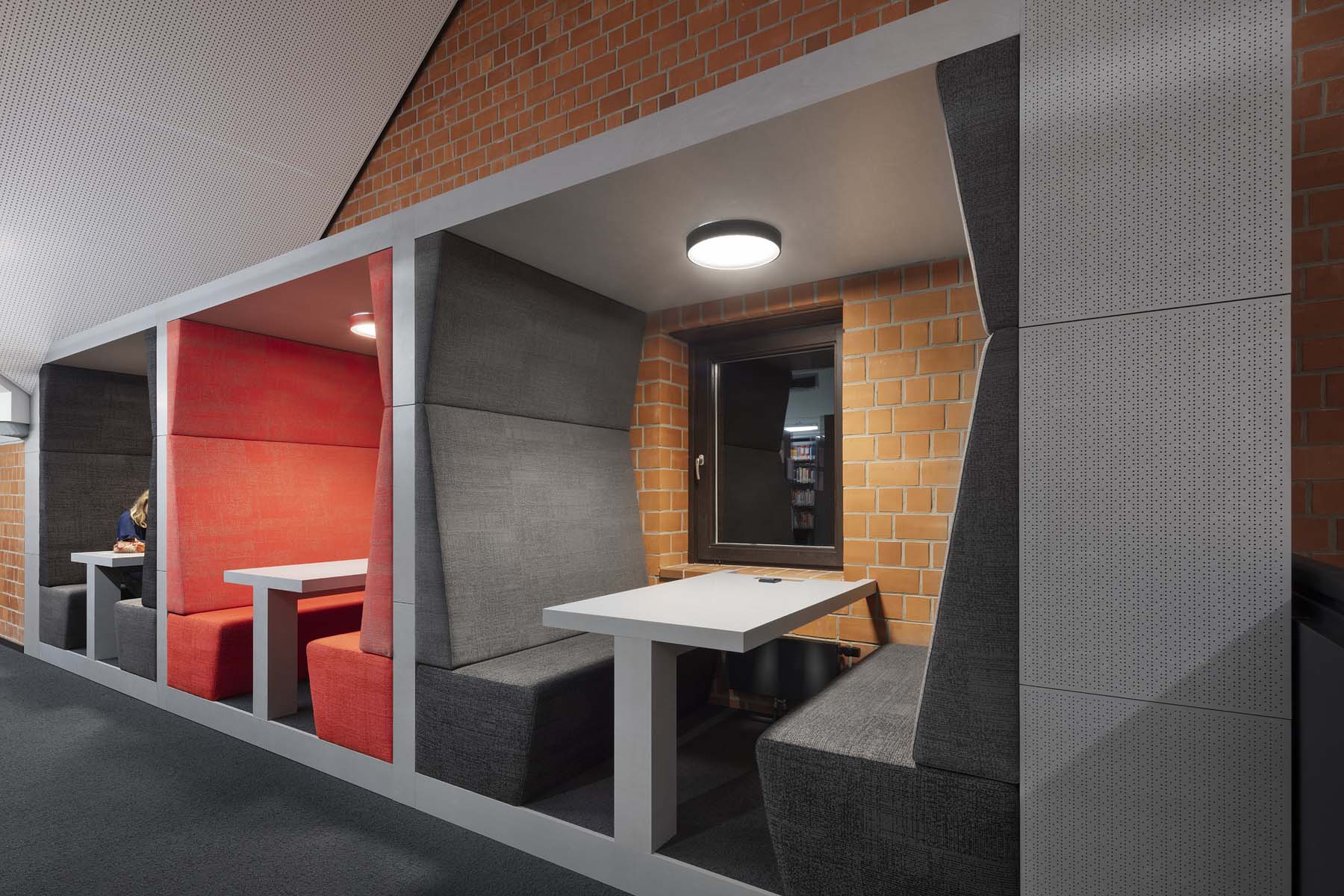 Bibliothek Emden  UKW Innenarchitekten     Architekturfotografie Jens Kirchner