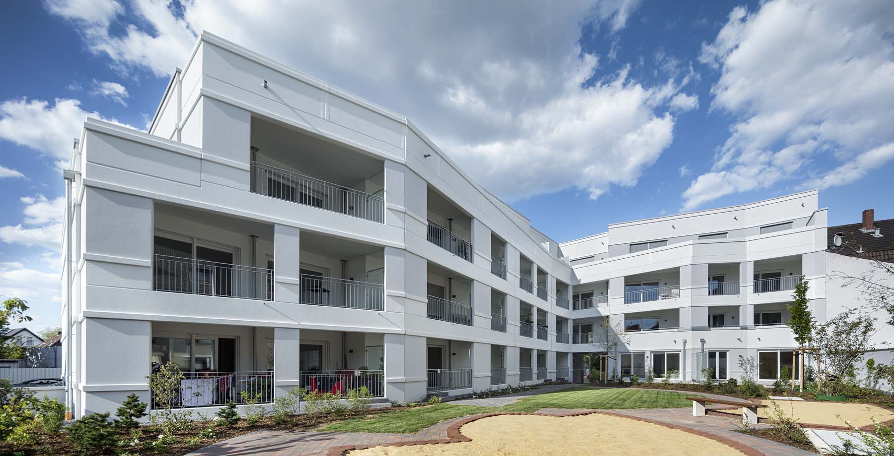 Wohnungsbau Hilden  Pagel Henn Architekten  Gesamtansicht Architekturfotografie Jens Kirchner