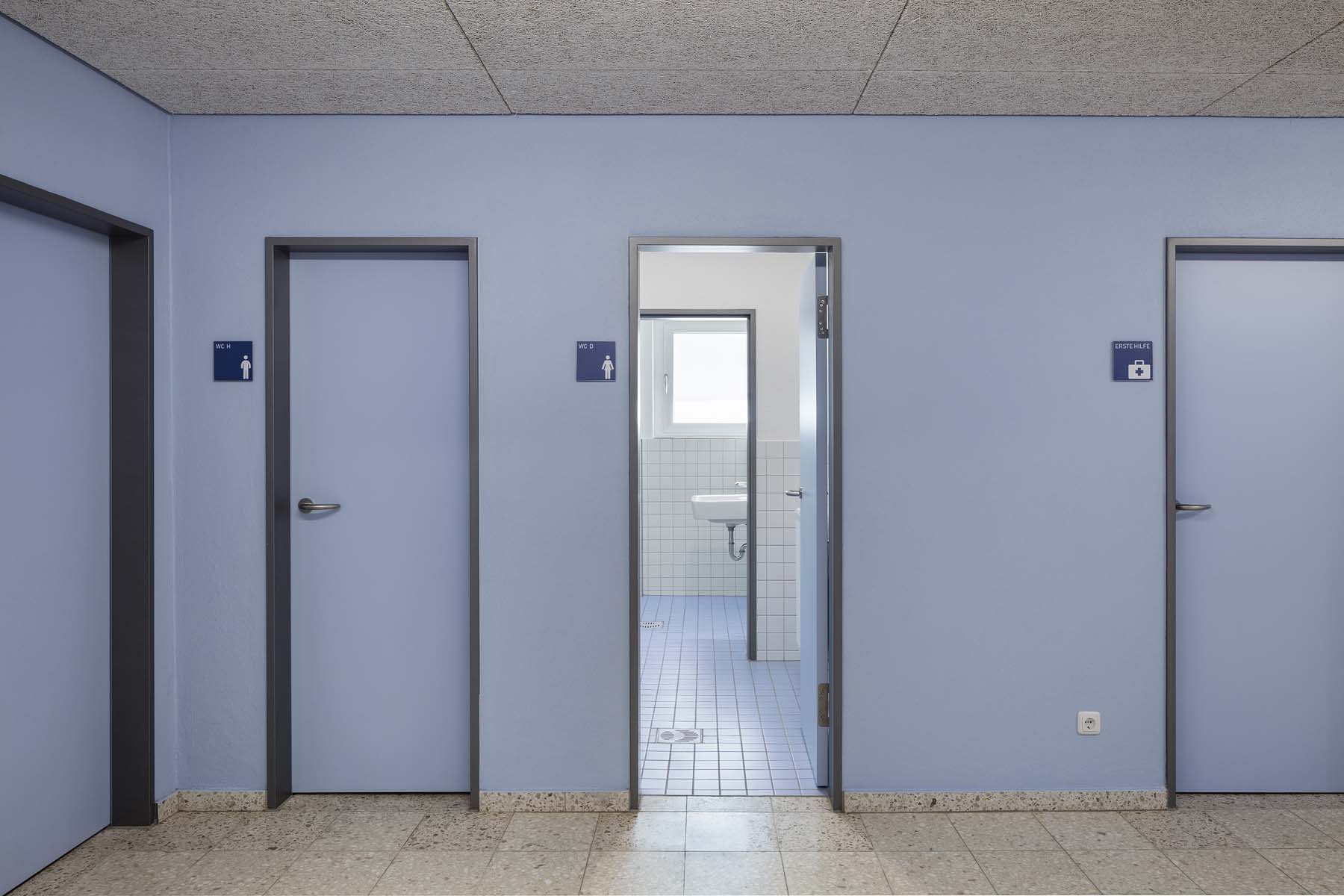 Sporthalle Essen  Schröder Partner Architekten   Flur Architekturfotografie Jens Kirchner