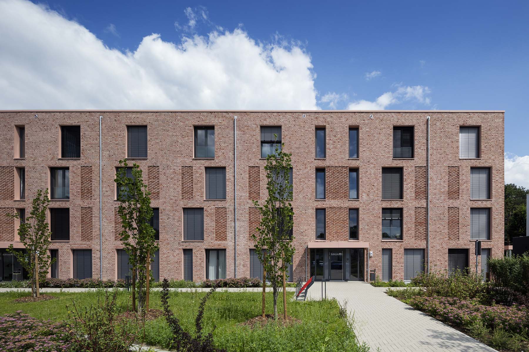 Sporthochschule Köln kadawittfeldarchitektur Ansicht Fassade  Architekturfotografie Jens Kirchner