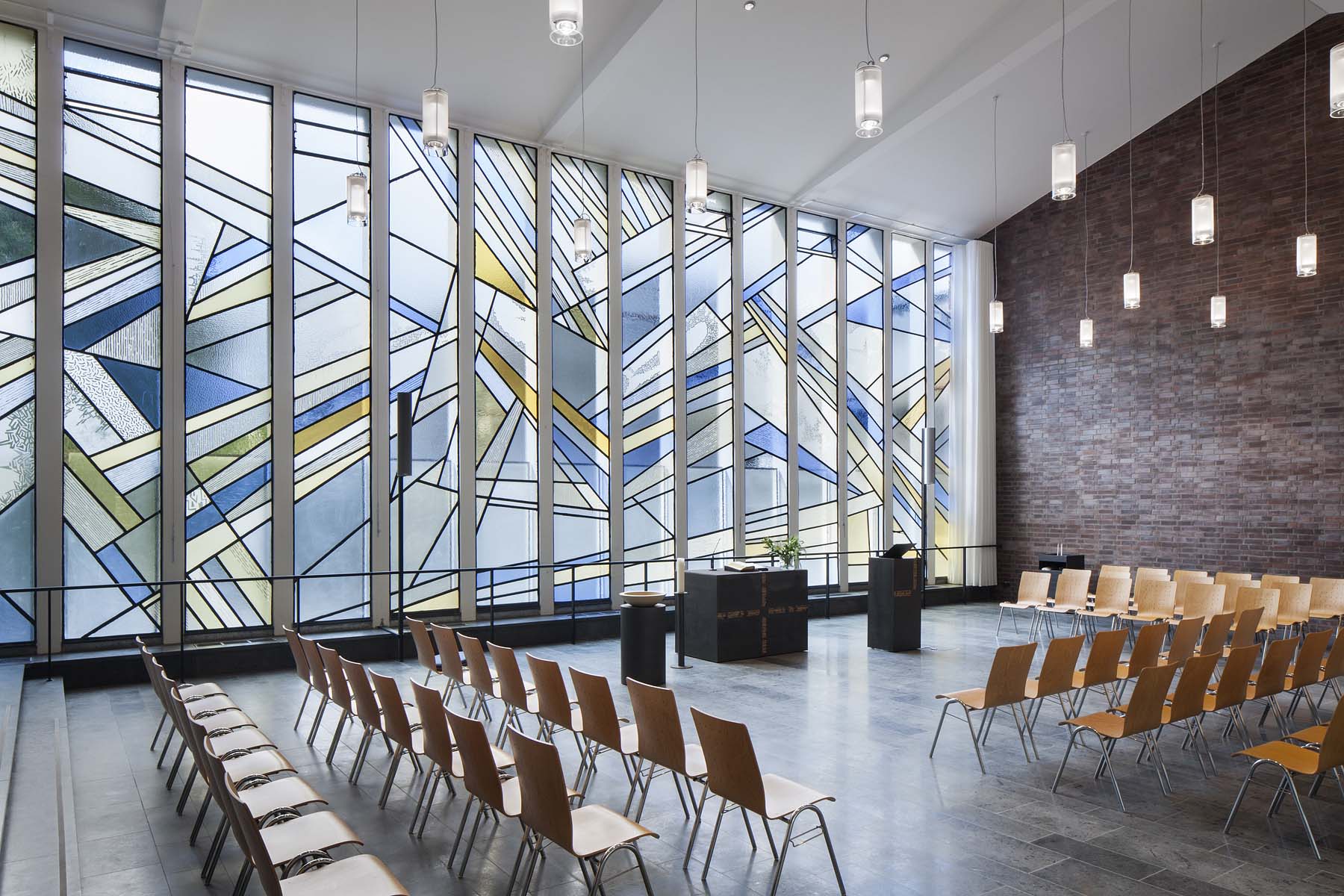 Epiphaniaskirche Köln Lepel und Lepel InnenArchitekten  Innenraum Kirche Architekturfotografie Jens Kirchner