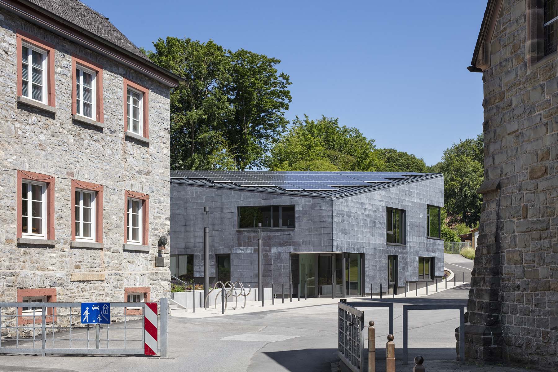 Gemeindezentrum Balve Banz Riecks Architekten       	 Architekturfotografie Jens Kirchner