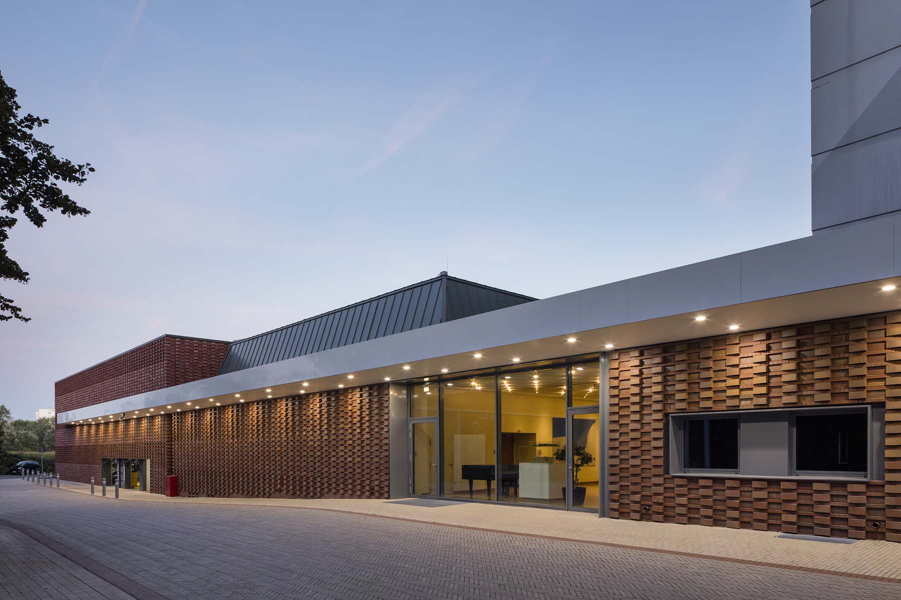 Parkhaus Düsseldorf Planbar Architekten       	 Architekturfotografie Jens Kirchner