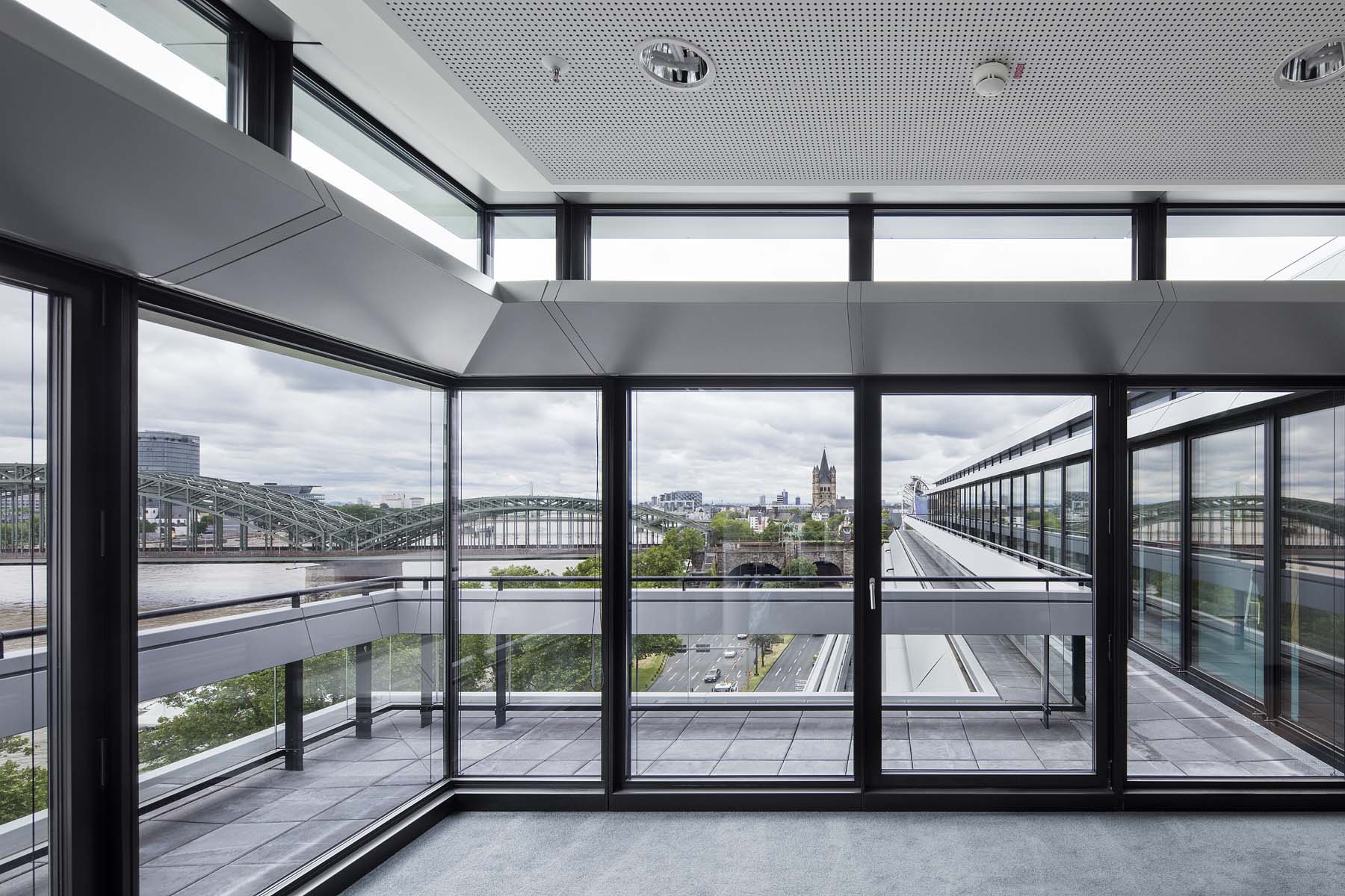 Neue Direktion EASA Köln kadawittfeldarchitektur  Interior Innenarchitektur Architekturfotografie Jens Kirchner