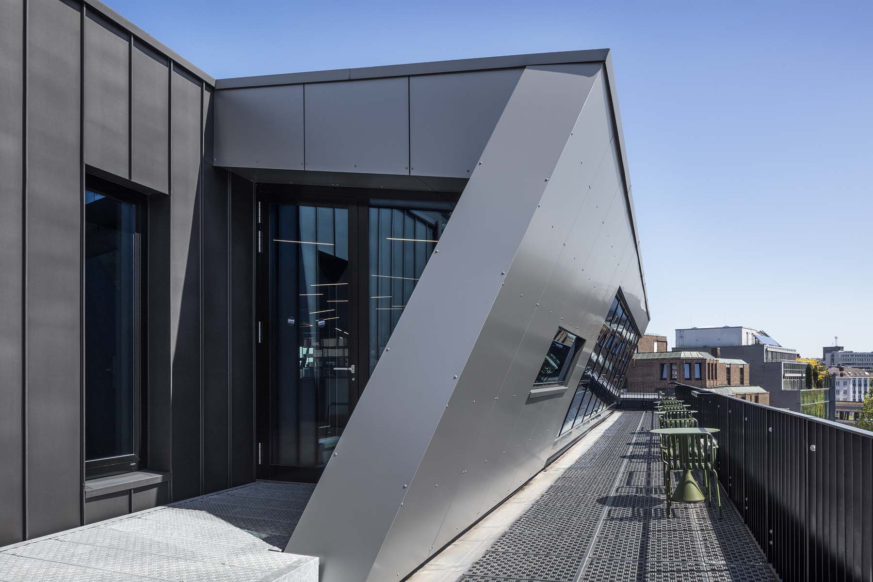 Mathes Aachen  Cross Architekten  Interior Innenarchitektur   Jens Kirchner Architekturfotografie