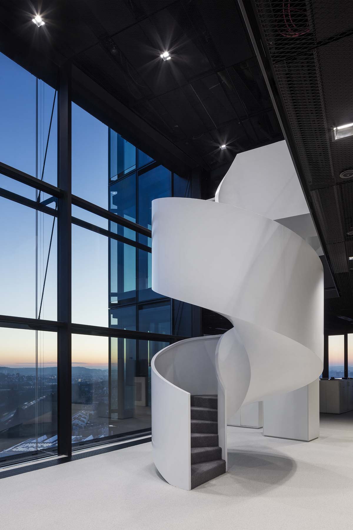 Bitzer Sindelfingen Kadawittfeldarchitektur  Fassade Treppe  Architekturfotografie Jens Kirchner