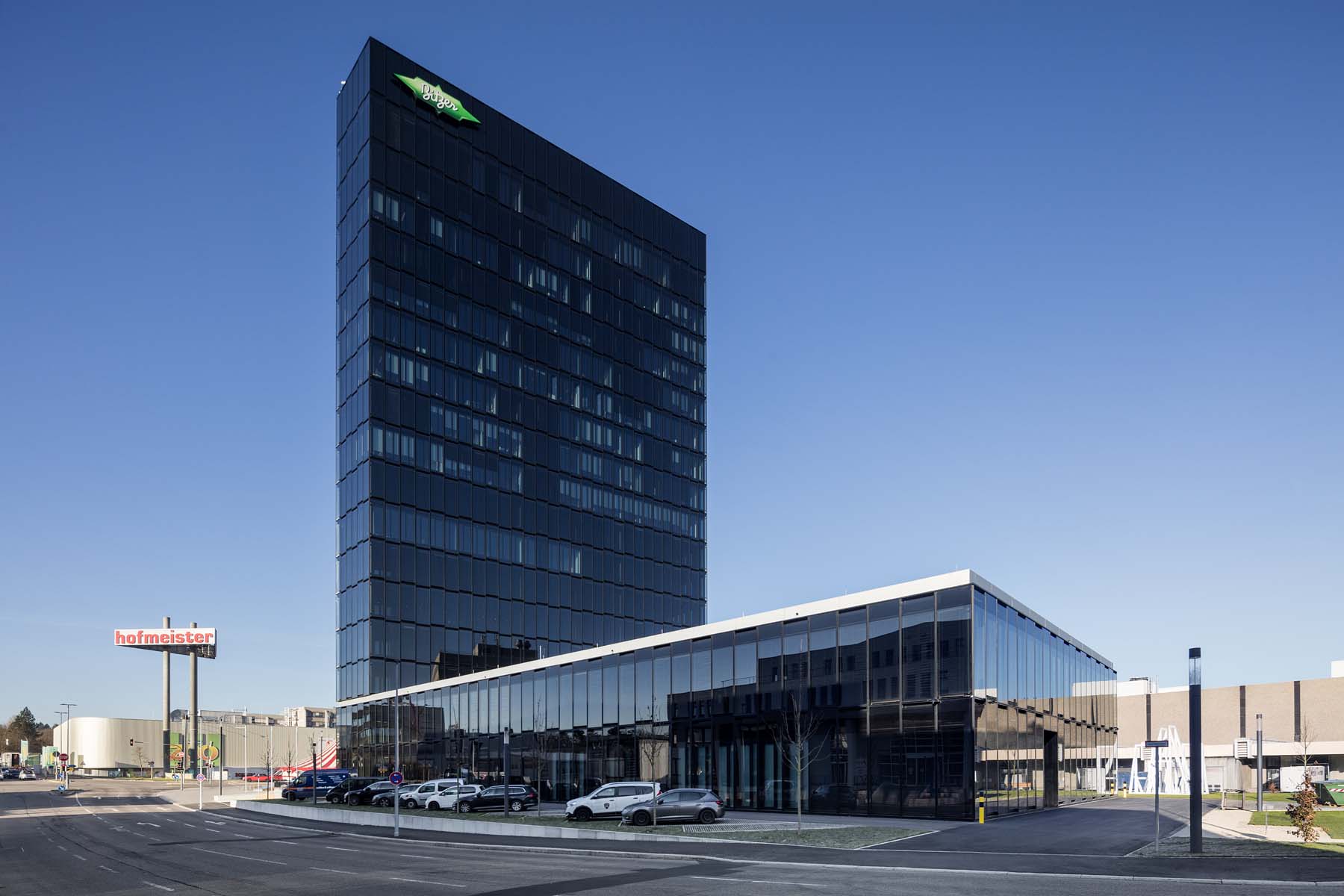 Bitzer Sindelfingen Kadawittfeldarchitektur  GesamtansichtArchitekturfotografie Jens Kirchner