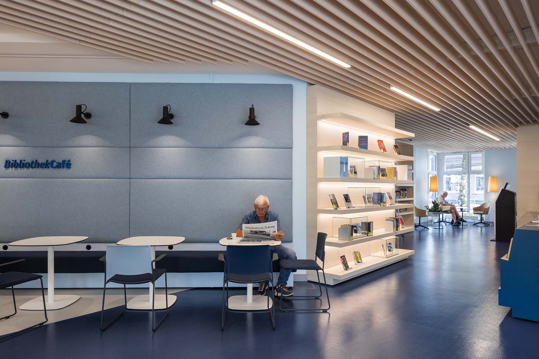 Bibliothek Verl UKW Innenarchitekten       	 Architekturfotografie Jens Kirchner