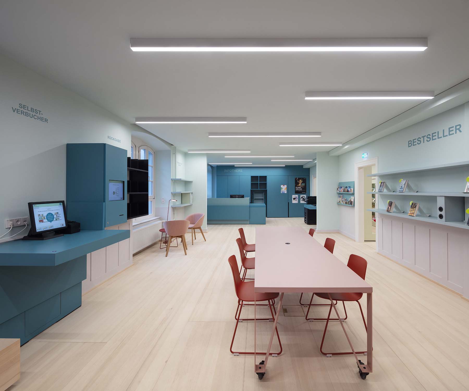 Bibliothek Waldshut  UKW Innenarchitekten Interior Innenarchitektur Architekturfotografie Jens Kirchner