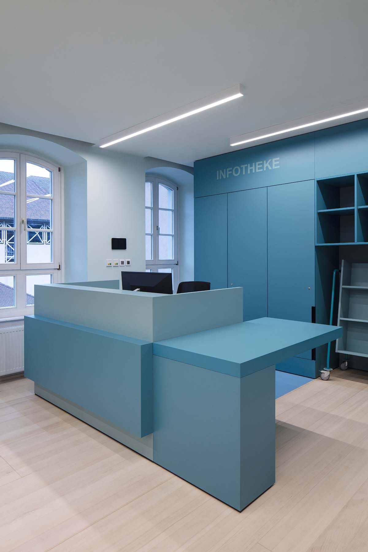 Bibliothek Waldshut  UKW Innenarchitekten Interior Innenarchitektur Architekturfotografie Jens Kirchner